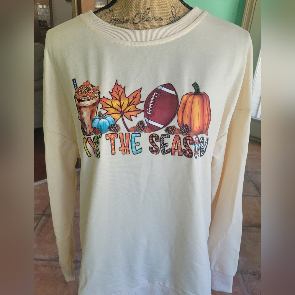 Cream Graphic Sweatshirt with Fall Design Only 2 Left!!! Lightweight Comfy NWT
